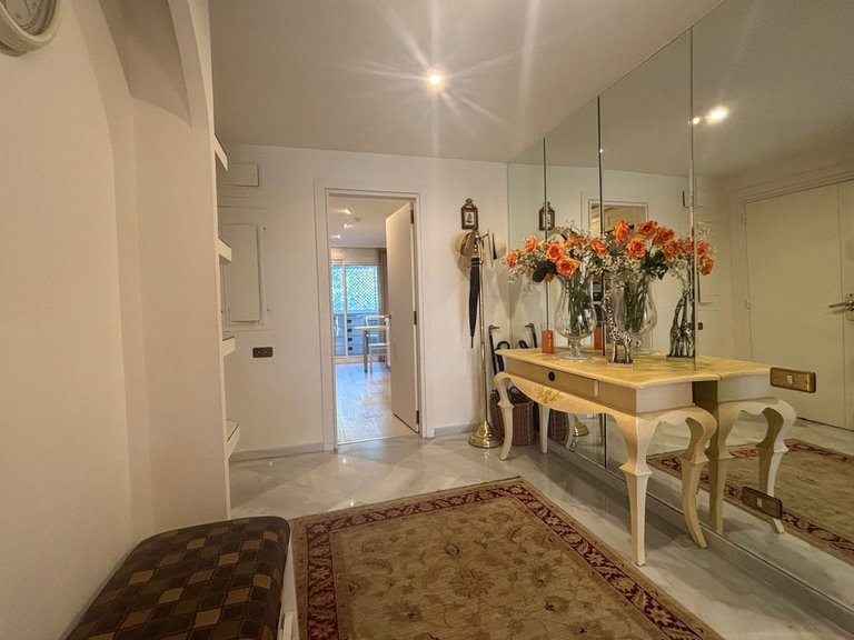 Apartment for Sale in Marbella, Malaga 7