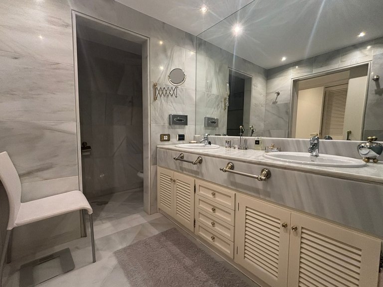 Apartment for Sale in Marbella, Malaga 20