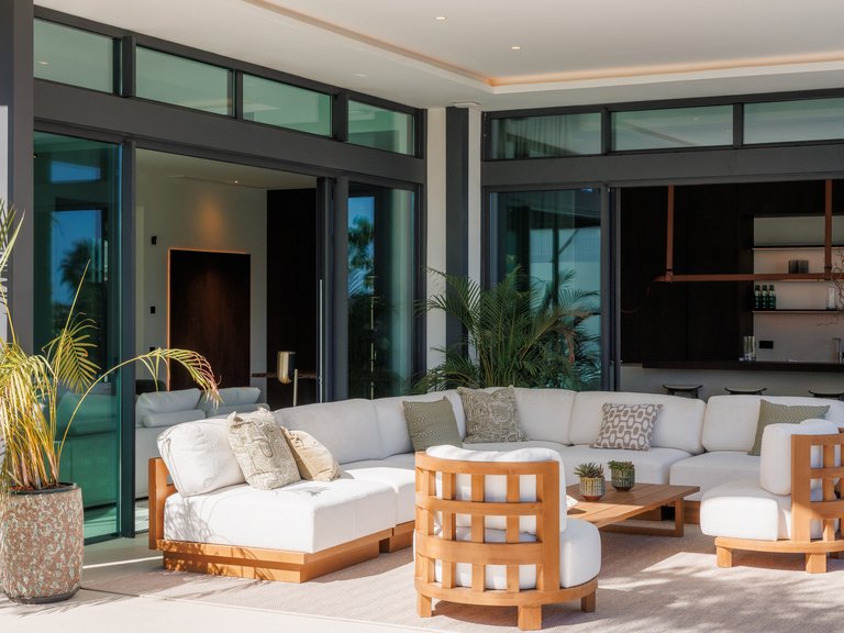 Villa for Sale in Marbella Golden Mile, Marbella, Malaga 5