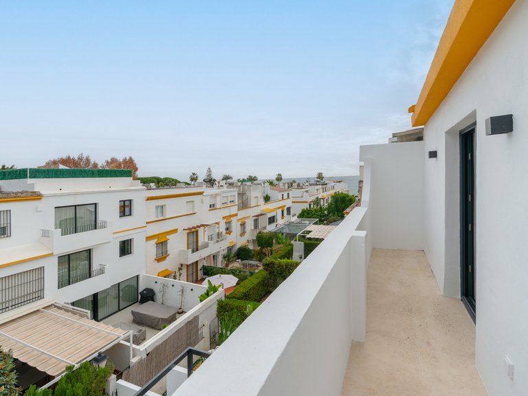 Town House for Sale in Marbella Golden Mile, Marbella, Malaga 23