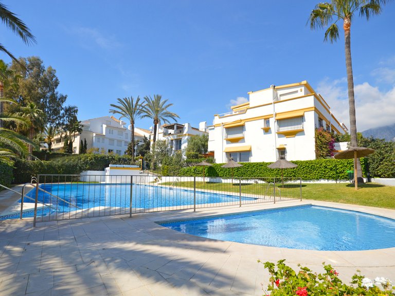 Town House for Sale in Marbella Golden Mile, Marbella, Malaga 3
