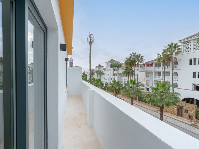 Town House for Sale in Marbella Golden Mile, Marbella, Malaga 37