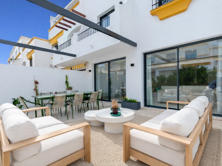 Town House for Sale in Marbella Golden Mile, Marbella, Malaga 2