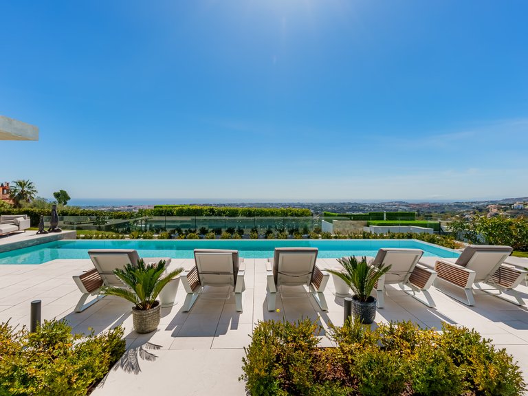 Villa for Sale in The Hills, Benahavis, Malaga 60