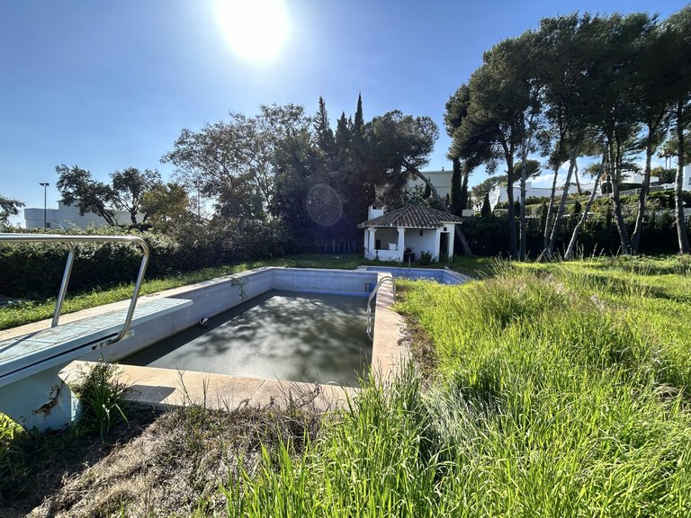 Villa for Sale in Marbella Golden Mile, Marbella, Malaga 7