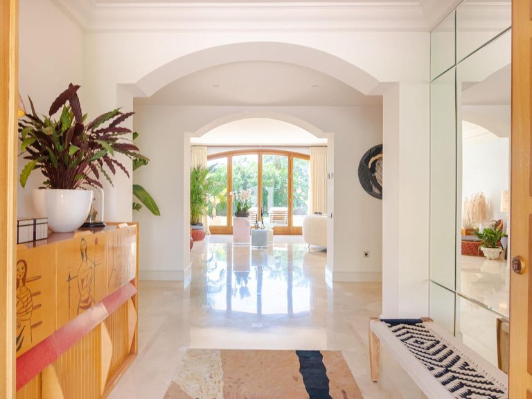 Villa for Rent in Marbella Golden Mile, Marbella, Malaga 3