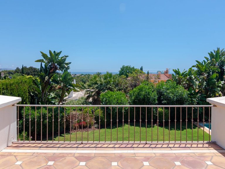 Villa for Rent in Marbella Golden Mile, Marbella, Malaga 26