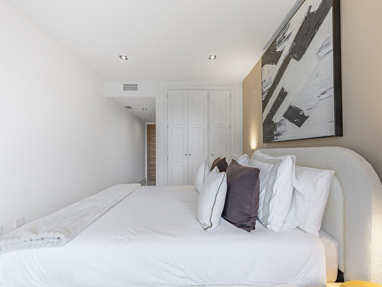 Apartment for Sale in Marbella Golden Mile, Marbella, Malaga 30