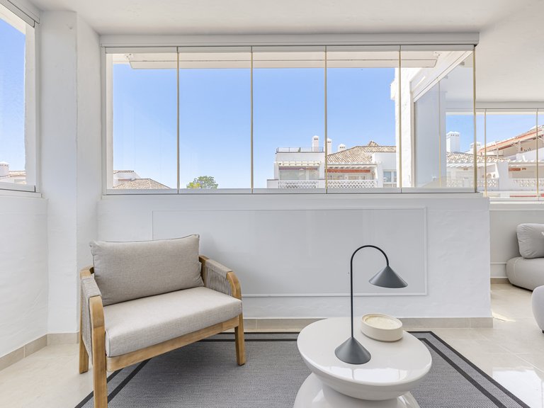 Apartment for Sale in Marbella Golden Mile, Marbella, Malaga 10