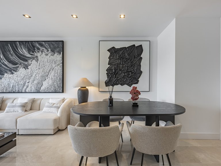 Apartment for Sale in Marbella Golden Mile, Marbella, Malaga 7