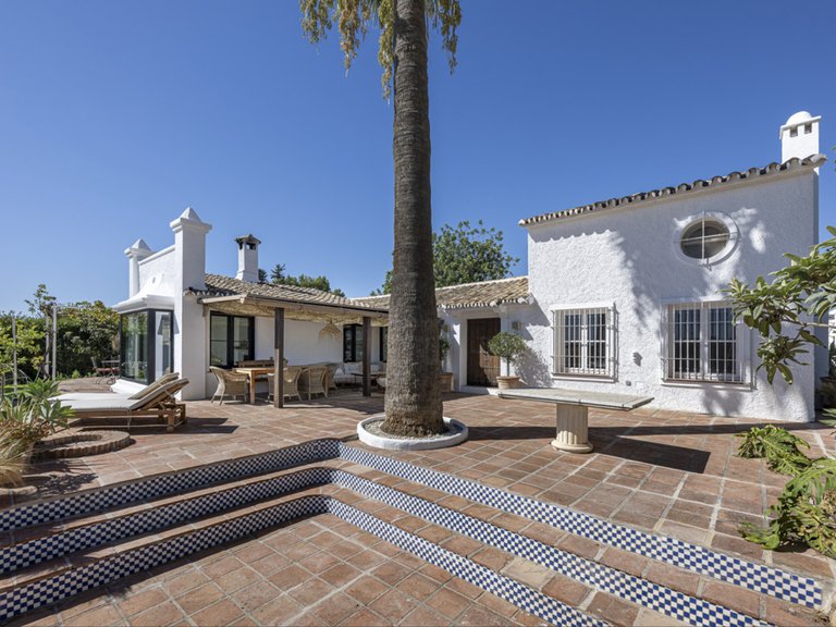 Villa for Sale in Guadalmina Alta, San Pedro De Alcantara, Malaga 8