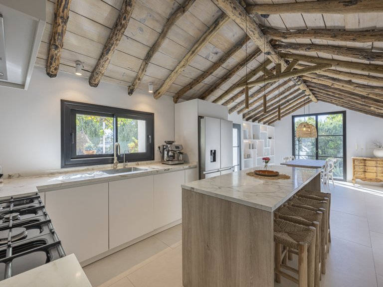 Villa for Sale in Guadalmina Alta, San Pedro De Alcantara, Malaga 37