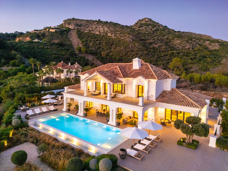 Villa for Sale in Marbella Club Golf Resort, Benahavis, Malaga 50