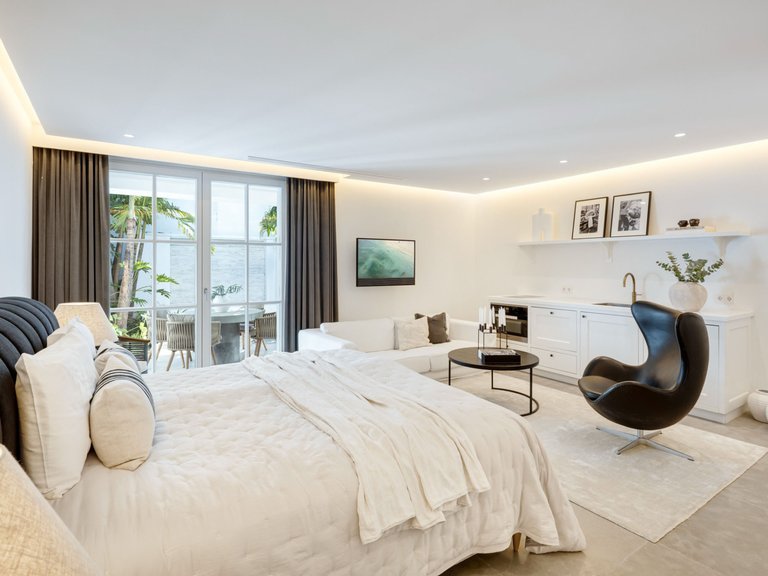 Villa for Sale in Marbella Club Golf Resort, Benahavis, Malaga 28