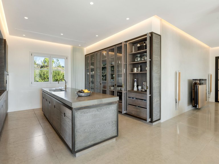 Villa for Sale in Marbella Club Golf Resort, Benahavis, Malaga 34