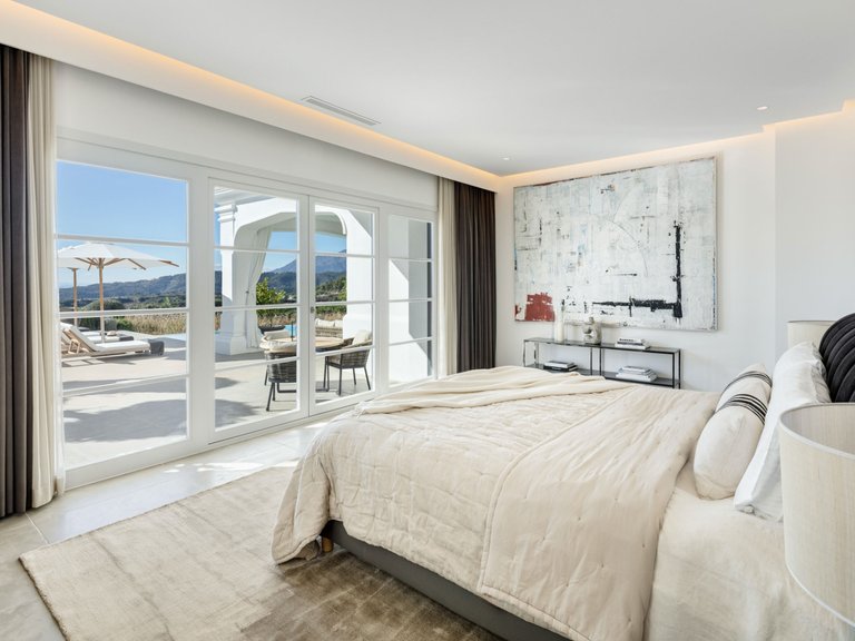 Villa for Sale in Marbella Club Golf Resort, Benahavis, Malaga 32