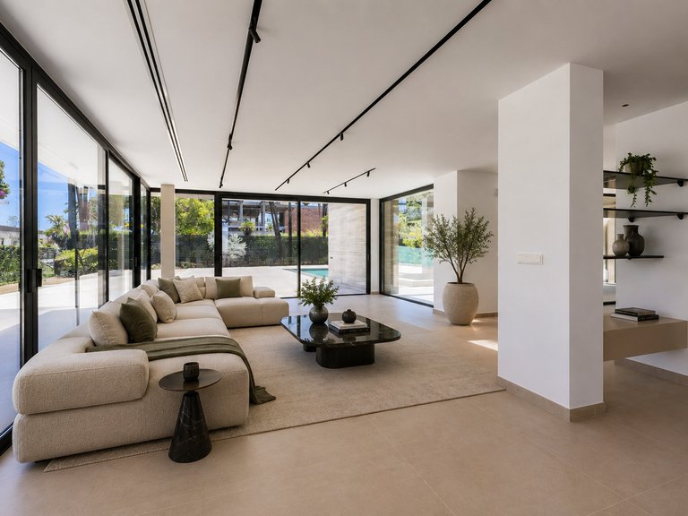 Villa for Sale in Cortijo Blanco, San Pedro De Alcantara, Malaga 8