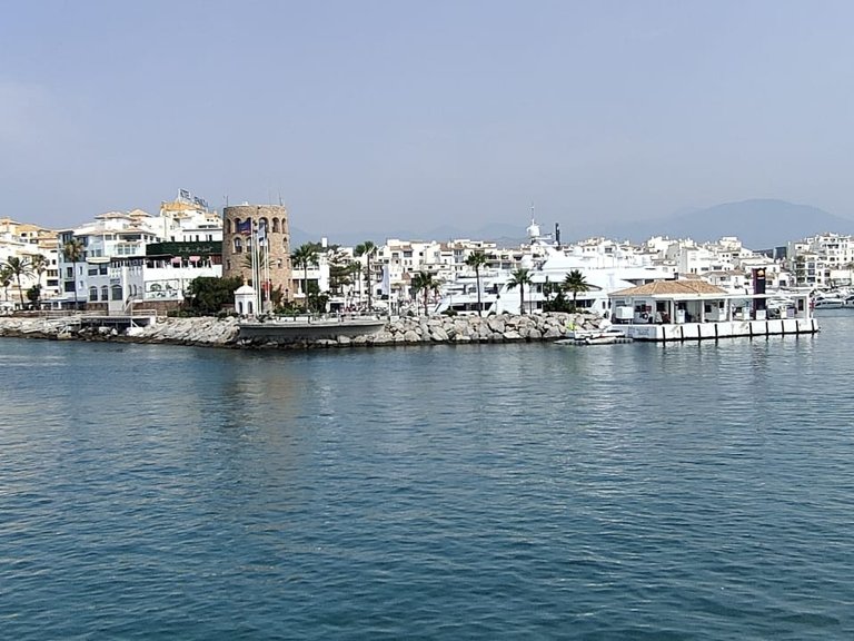 Apartment for Sale in Marbella - Puerto Banus, Marbella, Malaga 20