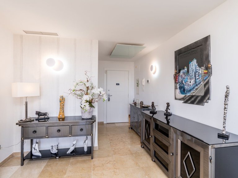 Apartment for Sale in Benahavis, Malaga 23