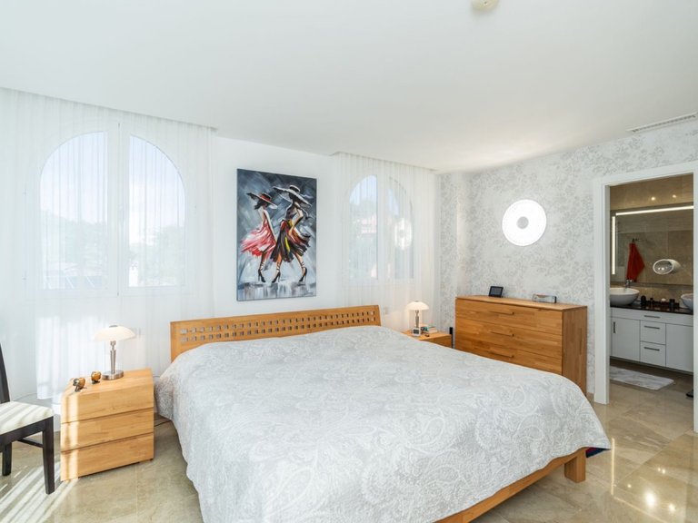 Apartment for Sale in Benahavis, Malaga 3