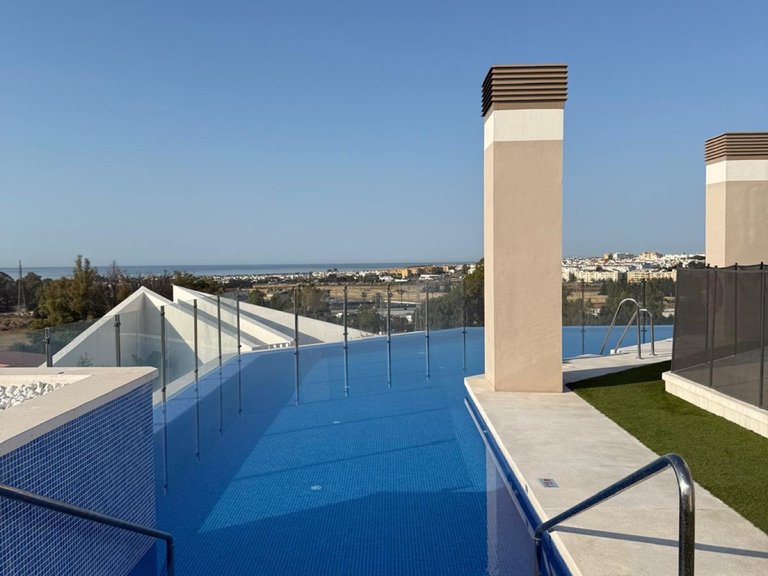Apartment for Sale in Nueva Andalucia, Marbella, Malaga 4