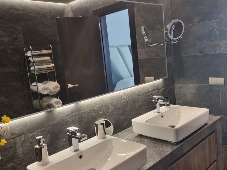 Apartment for Sale in Benahavis, Malaga 15
