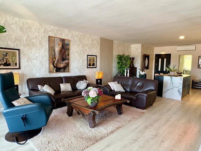 Apartment for Sale in Benahavis, Malaga 4