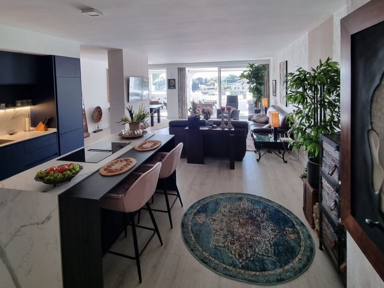 Apartment for Sale in Benahavis, Malaga 18
