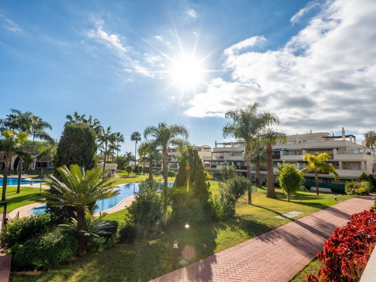 Apartment for Sale in Nueva Andalucia, Marbella, Malaga 22