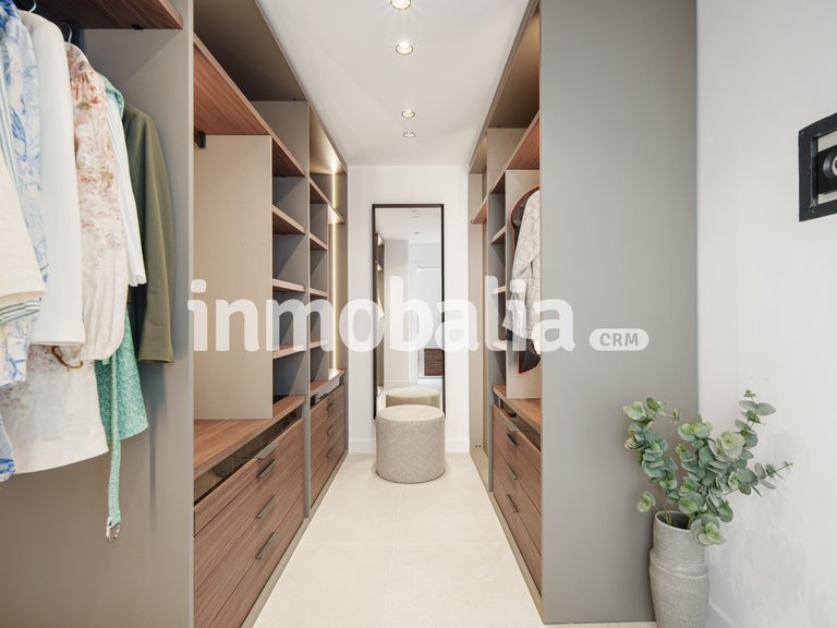 Town House for Sale in Monte Halcones, Benahavis, Malaga 34