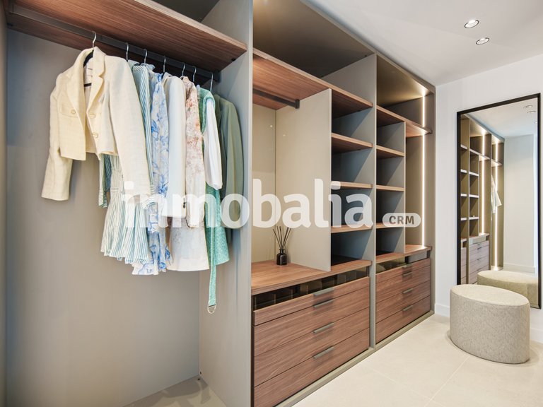 Town House for Sale in Monte Halcones, Benahavis, Malaga 54