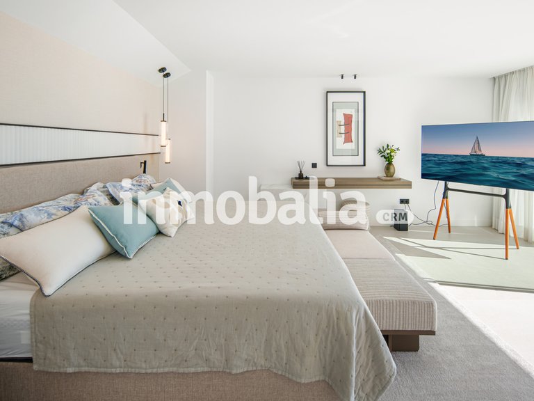 Town House for Sale in Monte Halcones, Benahavis, Malaga 29