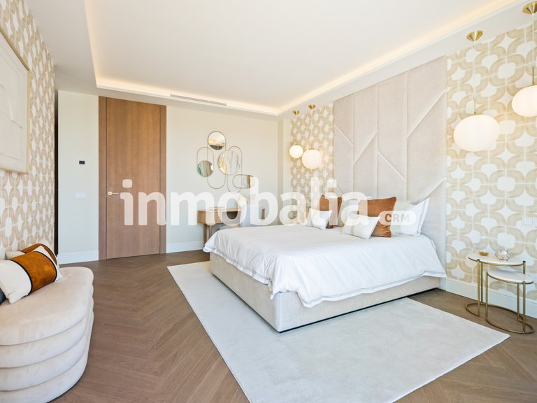 Penthouse for Sale in Nueva Andalucia, Marbella, Malaga 25