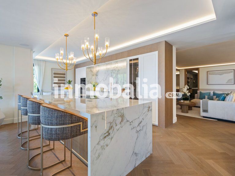Penthouse for Sale in Nueva Andalucia, Marbella, Malaga 13