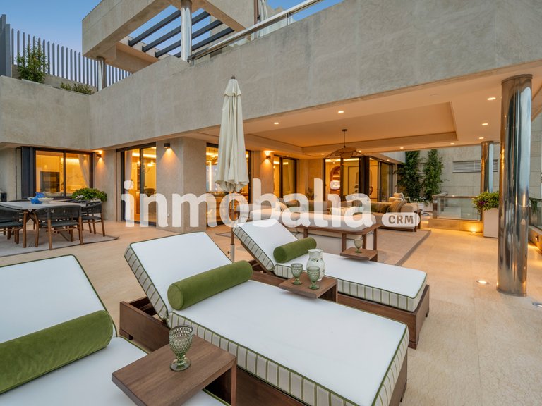 Penthouse for Sale in Nueva Andalucia, Marbella, Malaga 40