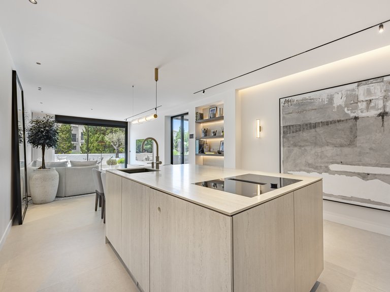 Town House for Sale in Marbella - Puerto Banus, Marbella, Malaga 35