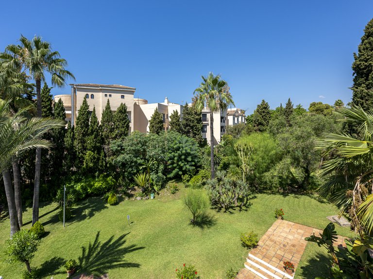 Town House for Sale in Marbella - Puerto Banus, Marbella, Malaga 5