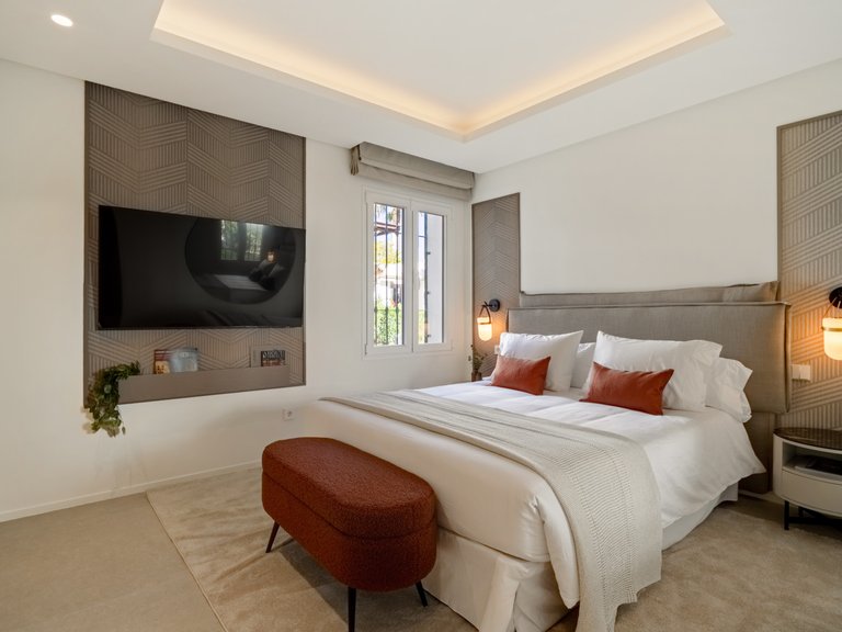 Apartment for Sale in Marbella Golden Mile, Marbella, Malaga 31