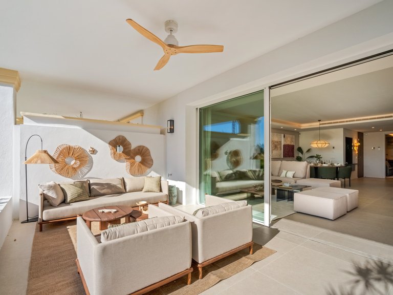 Apartment for Sale in Marbella Golden Mile, Marbella, Malaga 26