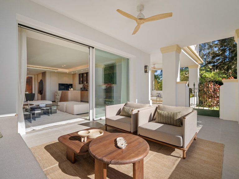 Apartment for Sale in Marbella Golden Mile, Marbella, Malaga 29