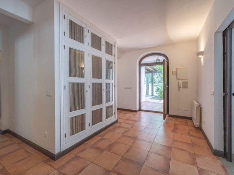 Villa for Rent in Marbella Este, Marbella, Malaga 4
