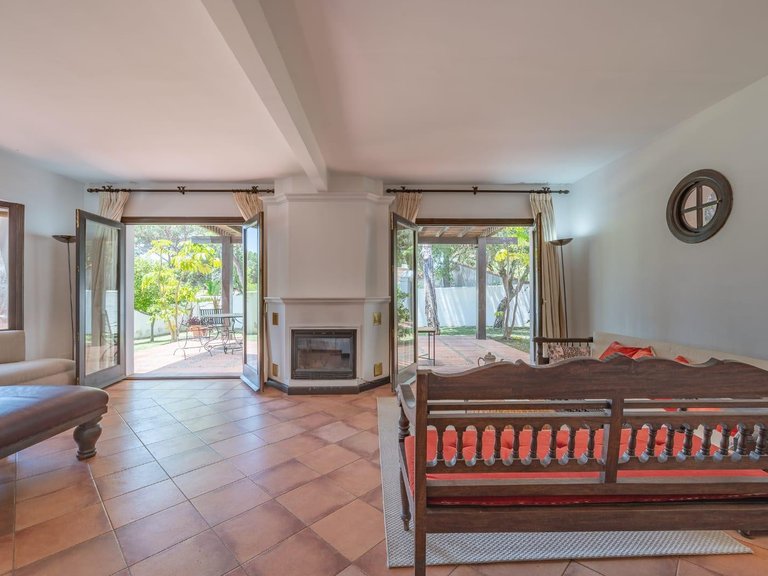 Villa for Rent in Marbella Este, Marbella, Malaga 7