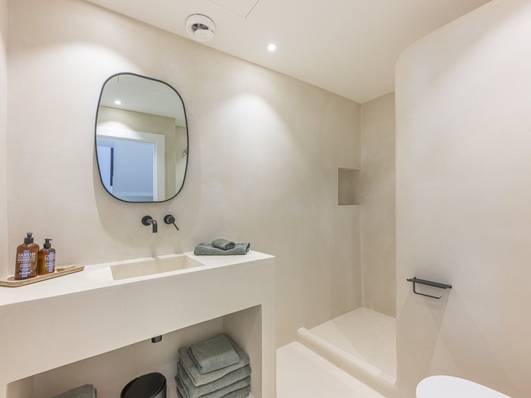 Town House for Sale in Marbella Golden Mile, Marbella, Malaga 26
