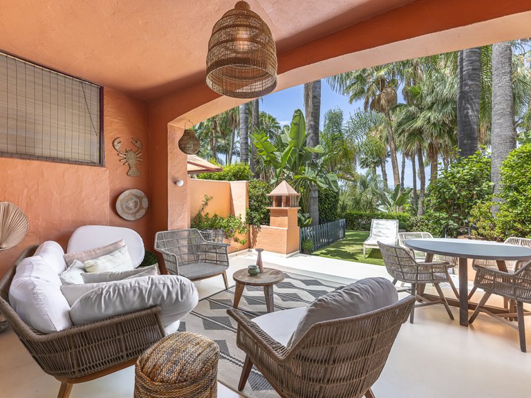 Town House for Sale in Marbella Golden Mile, Marbella, Malaga 16
