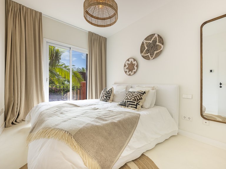 Town House for Sale in Marbella Golden Mile, Marbella, Malaga 27