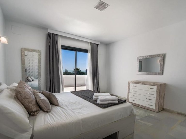 Villa for Rent in Nueva Andalucia, Marbella, Malaga 28