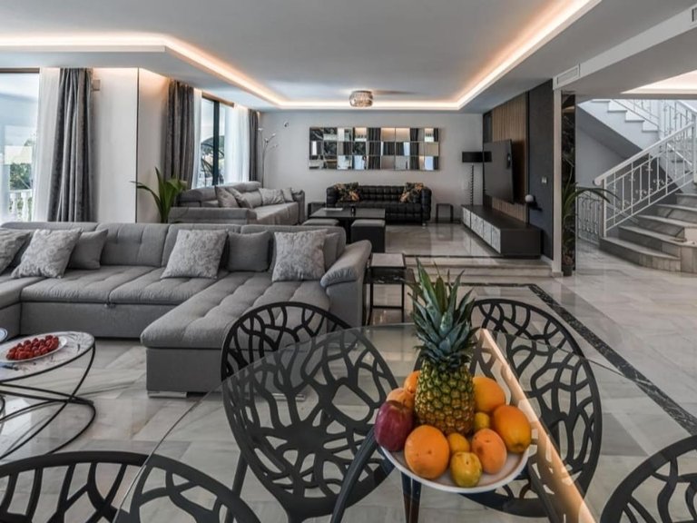 Villa for Rent in Nueva Andalucia, Marbella, Malaga 19
