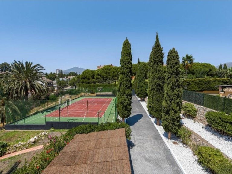 Villa for Rent in Nueva Andalucia, Marbella, Malaga 2