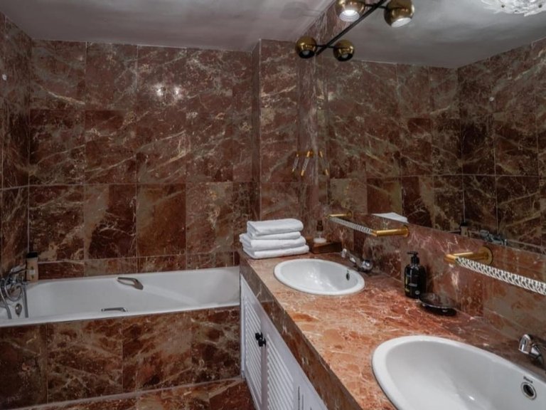 Villa for Rent in Nueva Andalucia, Marbella, Malaga 40