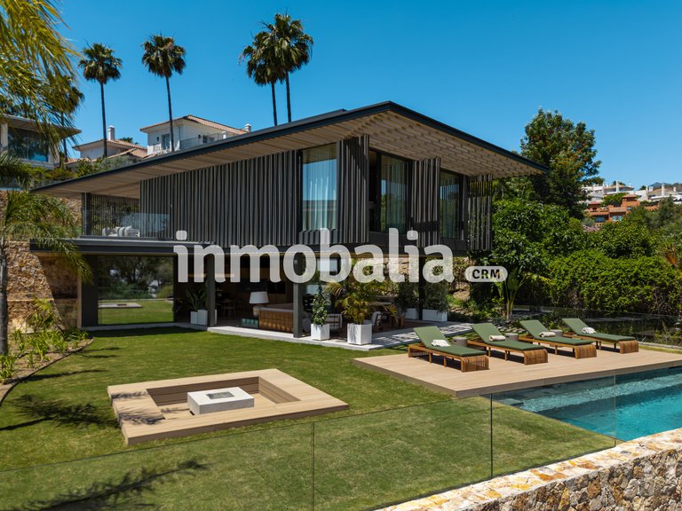 Villa for Sale in Nueva Andalucia, Marbella, Malaga 36